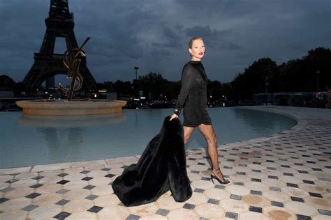 kate moss ysl 2022|Kate Moss goes for full slinky glamour at the YSL show in Paris.